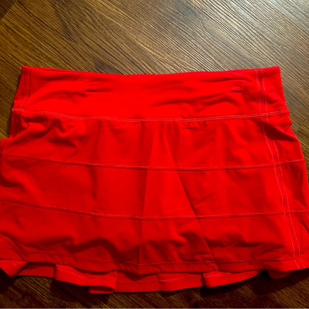 Lululemon Pace Rival Mid-rise skirt